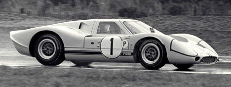 Ford GT40  <nobr>24-</nobr>   <nobr>-</nobr> 4 ,    Ferrari.