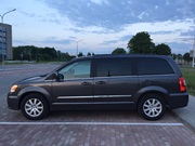 CHRYSLER Town Country in FordRent