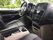 CHRYSLER Town Country in FordRent